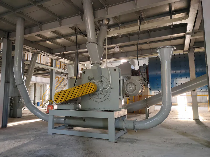 Machine de revêtement de moulin à broches de carbonate de calcium